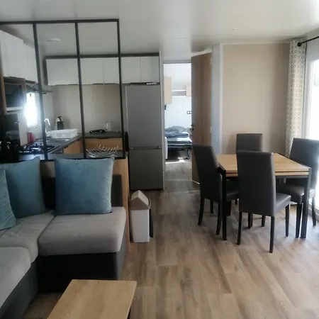 Mhvacances 2 Louent Plusieurs Mobilhomes Dans Camping 4 Etoiles Proche Chateaux Et Zoo Beauval Onzain Exterior photo