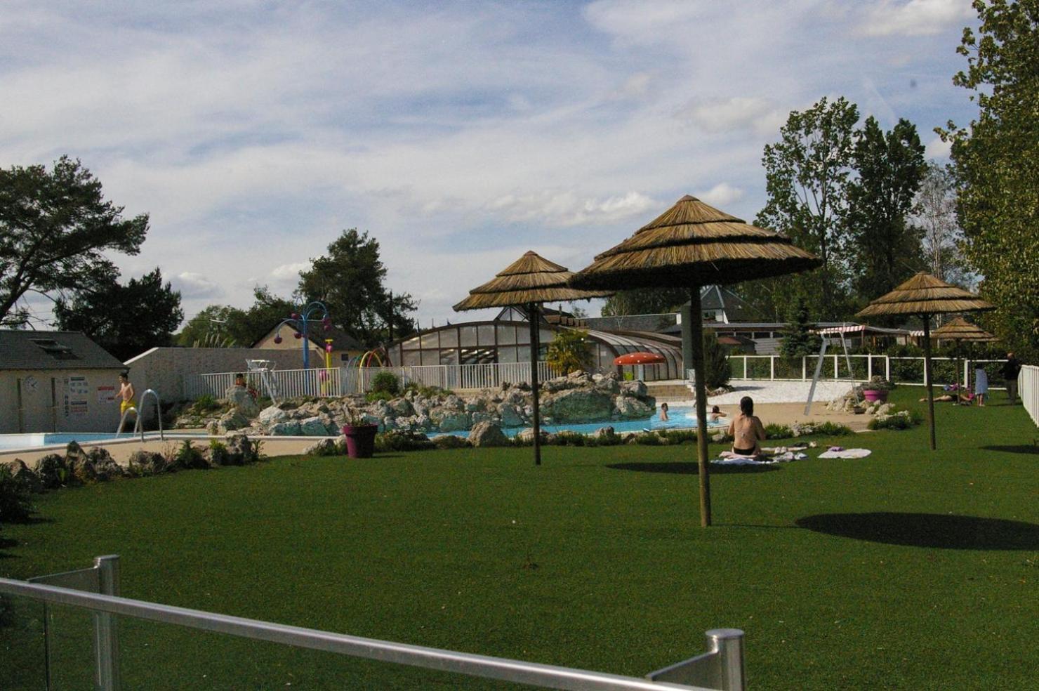 Mhvacances 2 Louent Plusieurs Mobilhomes Dans 4 Etoiles Proche Chateaux Et Zoo Beauval * Onzain