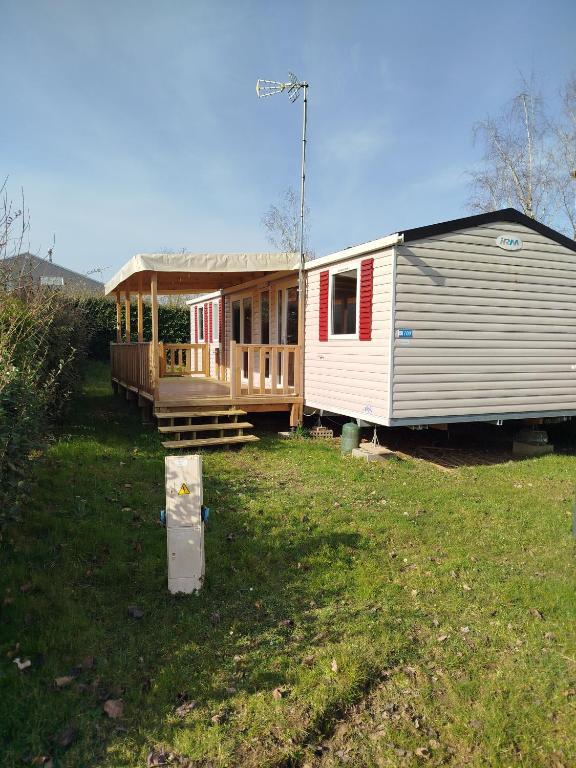 Campsite Mhvacances 2 Louent Plusieurs Mobilhomes Dans 4 Etoiles Proche Chateaux Et Zoo Beauval